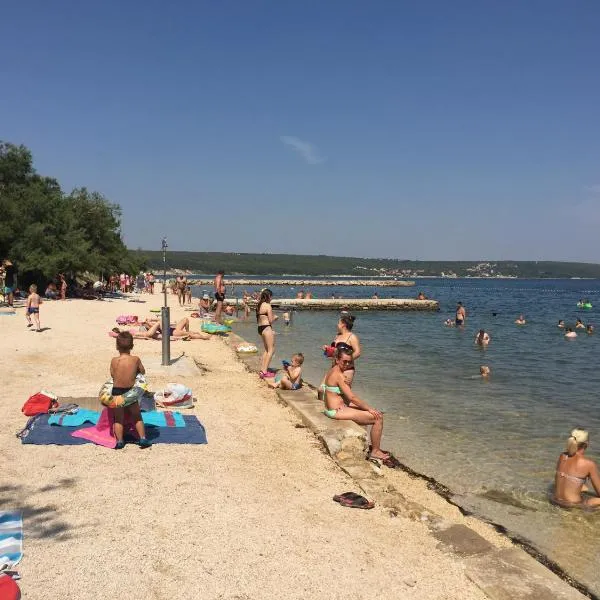 Apartmani Ela, hotel v destinaci Gornji Karin