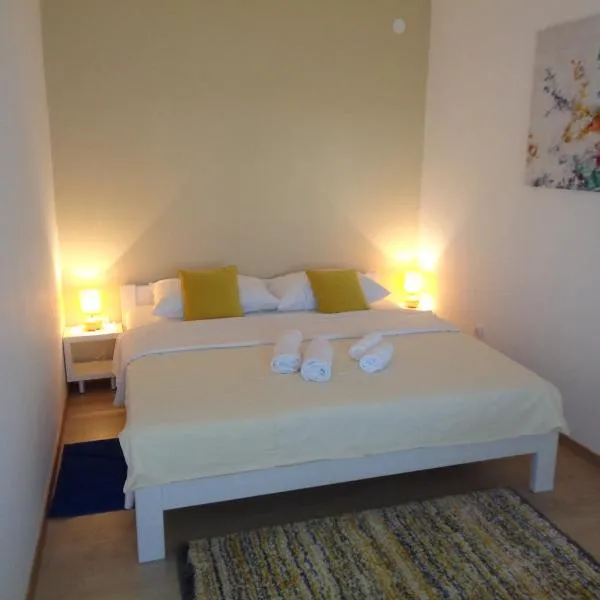 Nena's Place, hotel v destinaci Rijeka