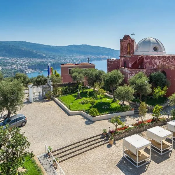 Maison Montechiaro, hotel v destinaci Vico Equense