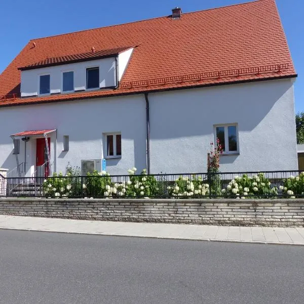 Ferienwohnung Gretl & Xaver, hotel in Neumarkt in der Oberpfalz