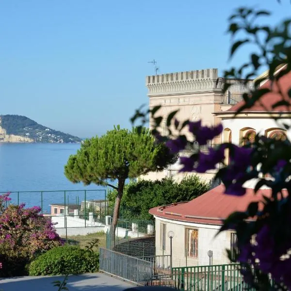 Miramare Residence, hotel v destinaci Pozzuoli