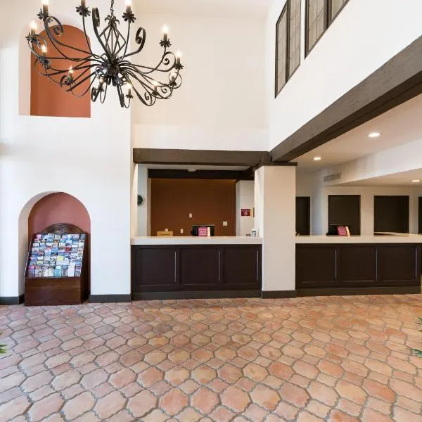 Lux Verde Hotel, hotel v destinaci Cottonwood