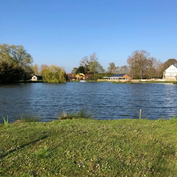 Le domaine de la carperie, hotel in Hudimesnil