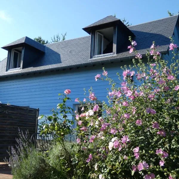 Les Petits Matins Bleus - Chambres d'hôtes "Les Pommiers", hotel in Boissey