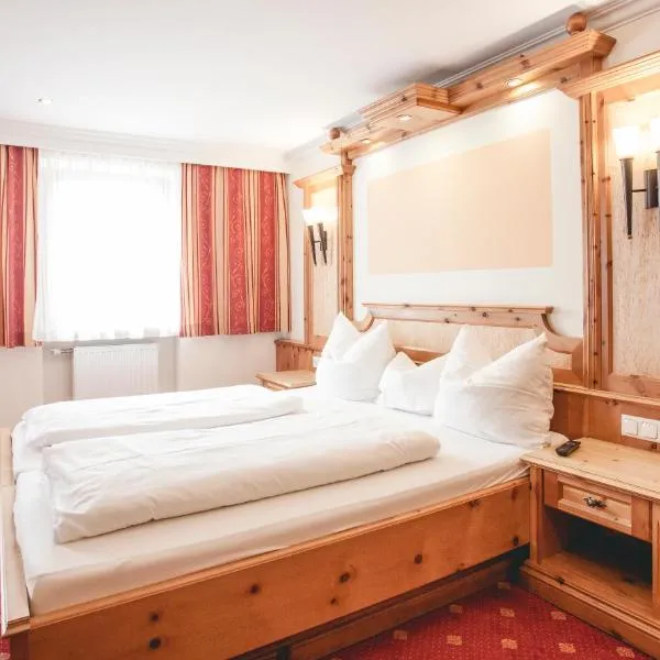 Gasthof Schmalzerhof, hotel v destinaci Weer