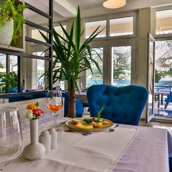 Montebay Perla, hotel v destinaci Prčanj
