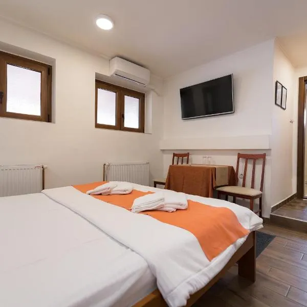 Rooms Gat, hotel em Subotica