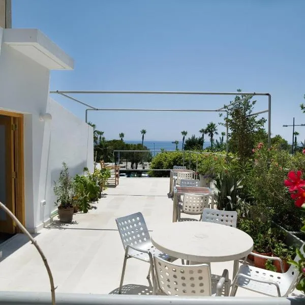City Centre Rooms, hotel v destinaci Limassol