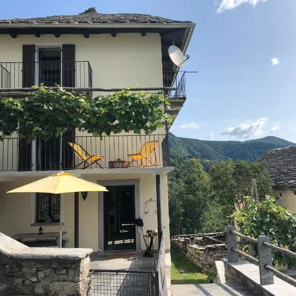 Casa Ruscada, hotel in Borgnone