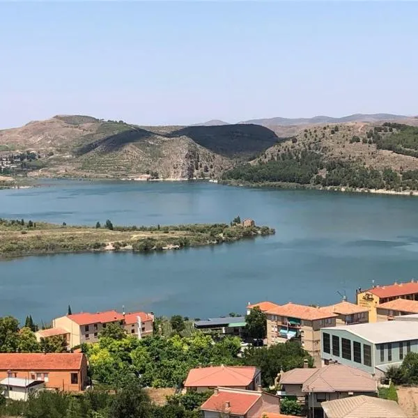 CASA RURAL CASCO ANTIGUO, hotell sihtkohas Nuévalos