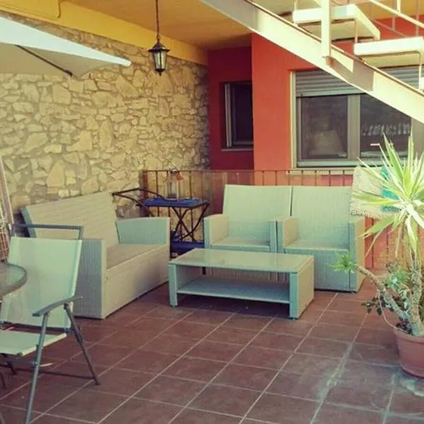 Allotjaments Turístics Mircla, hotel in Rocafort de Queralt