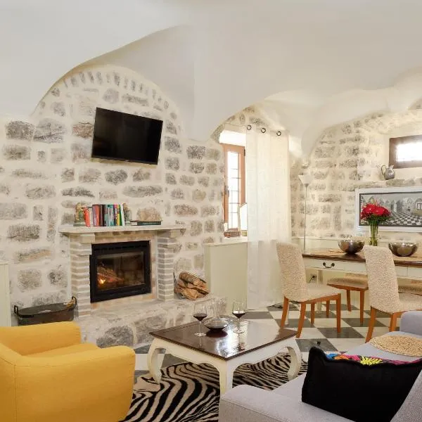 Apartments Zebra, hotel v destinaci Tivat