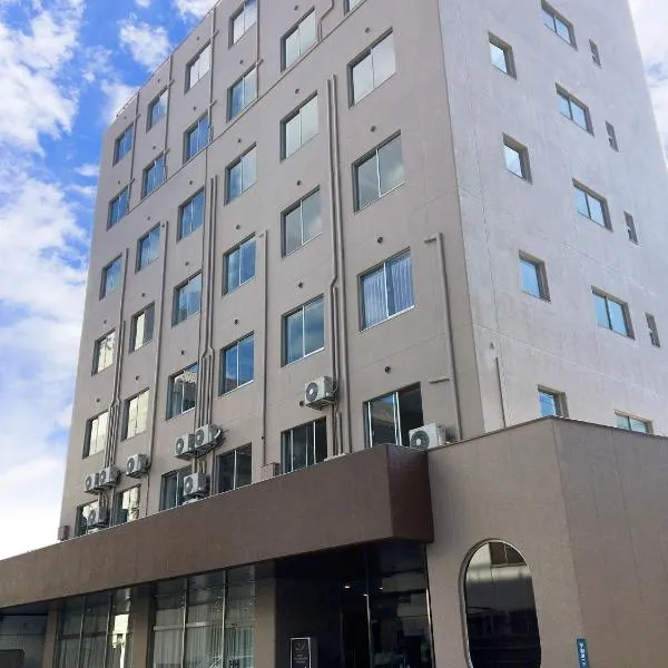 Hotel Tokuyama Hills Heiwadoriten, hotell i Shunan