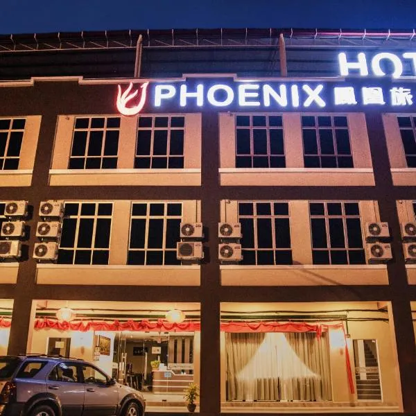 Phoenix Hotel, hotel em Gua Musang