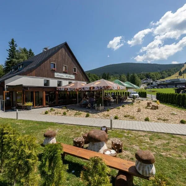 Penzion Neubauer, hotel in Ostružná