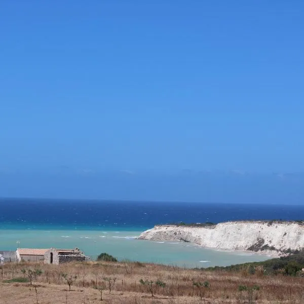 B&B L'EDEN DI CAPO BIANCO, hotel en Montallegro