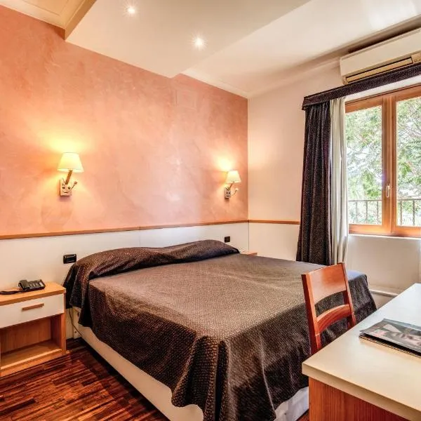 Hotel Roma Tiburtina Metro, hotel in Rome