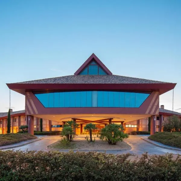 Exe Layos Golf, hotel in Layos