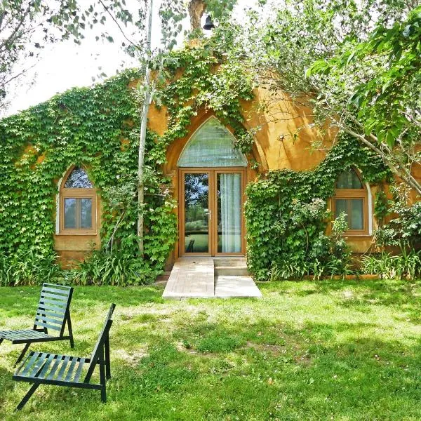Yeguada Senillosa - Turisme Rural, hotel a Castelló d'Empúries