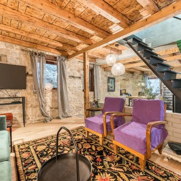 Livo Disno 12, khách sạn ở Split