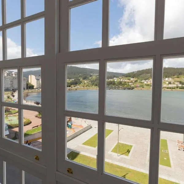 Noray Apartamentos Viveiro, hotell i Merille