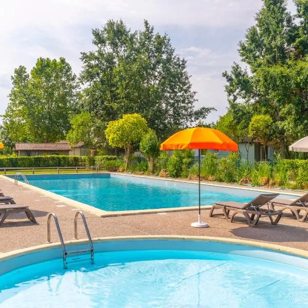 Lagrange Grand Bleu Vacances – Résidence Port Lalande, hotel in Castelmoron-sur-Lot