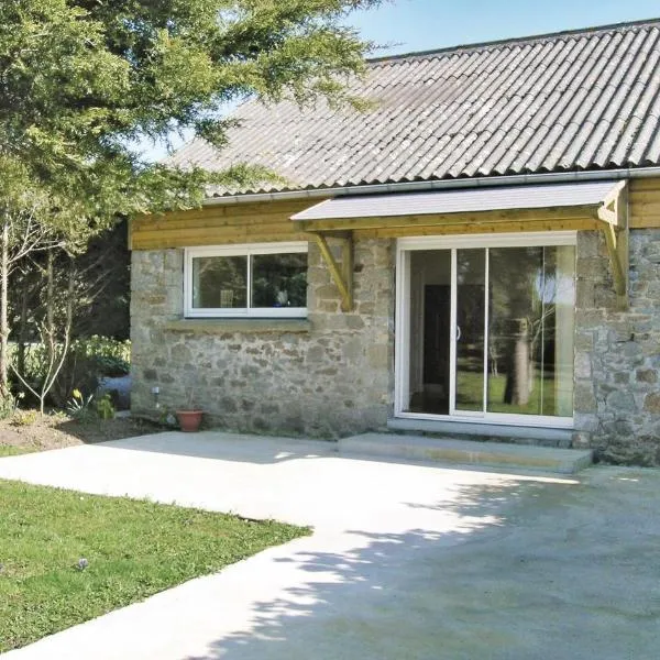 1 Bedroom Awesome Home In Carolles, hotelli kohteessa Carolles