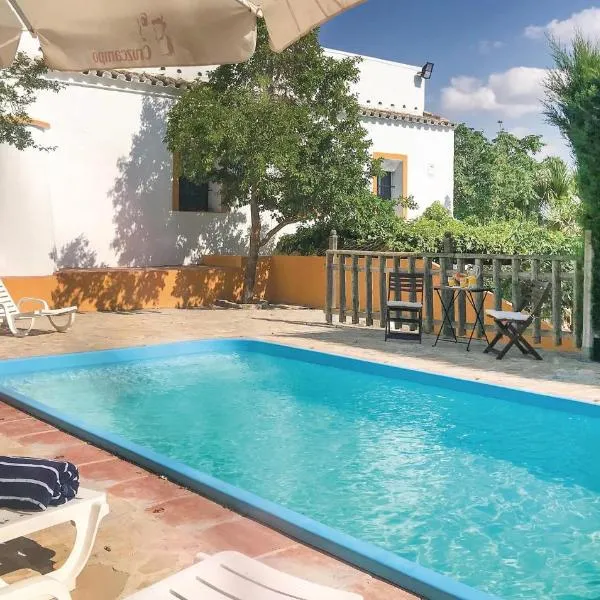 Awesome Home In Osuna, hotel v destinaci Osuna