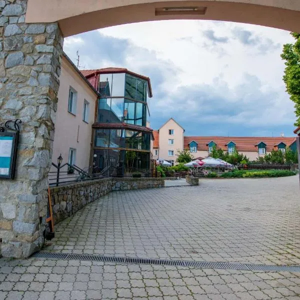 Hotel Rustikal, hotel v Horní Cerekvi