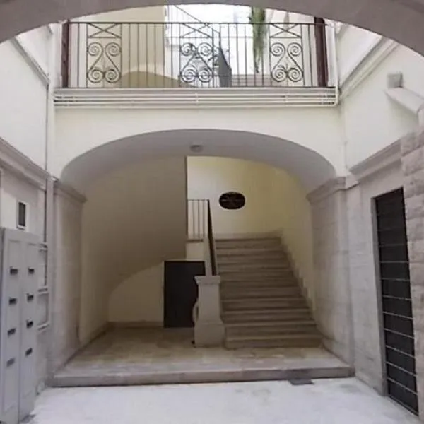 4 Camere A Trani, hotell sihtkohas Trani