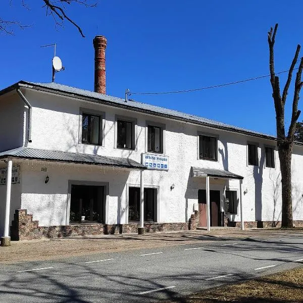 White House puhkemaja, hotell Uulus
