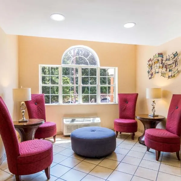 Quality Inn Chester - South Richmond, hotel v destinaci Chester