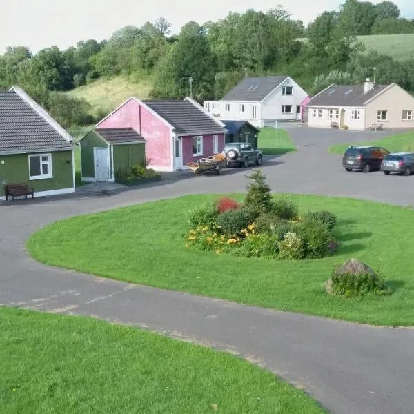 Clonandra Cottages, hotel in Belturbet