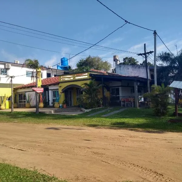 Hostería Niemanu, hotell i Paso de la Patria