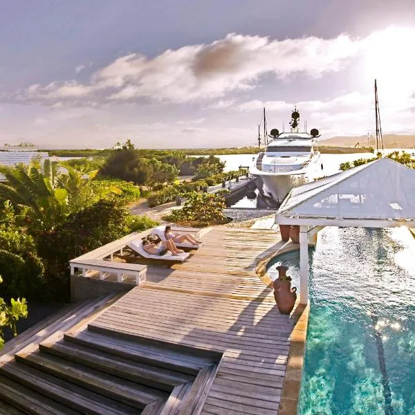 Barefoot Cay Resort, hotel in Diamond Rock