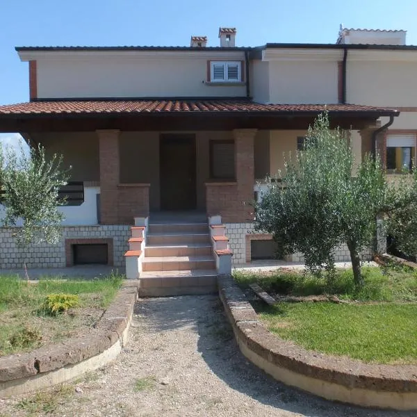 COUNTRY HOUSE, отель в городе Mafalda