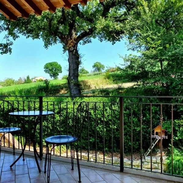 Residenze l'Alberata, hotel v destinaci Collazzone