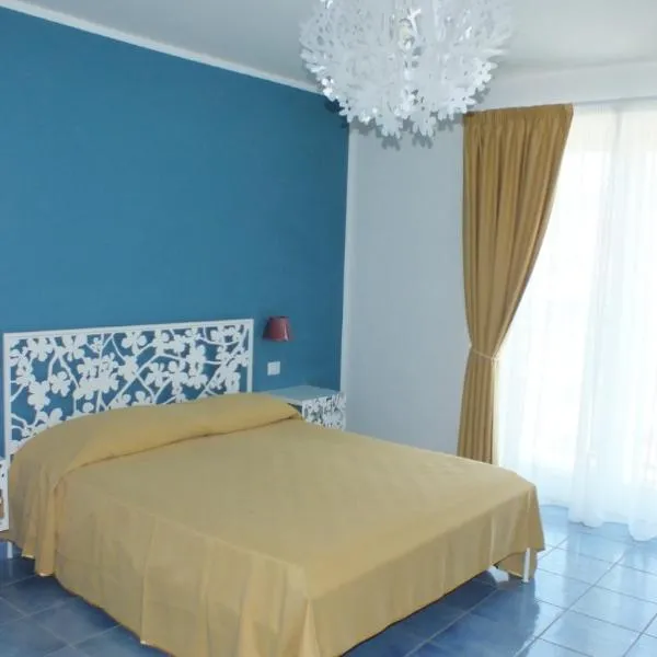 Casa Vacanze Baia Garagliano, hotel v destinaci Scario