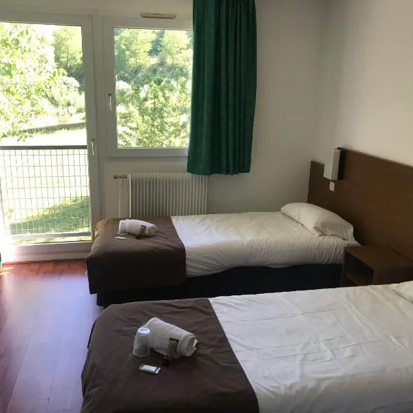 Hôtel Restaurant L'Artière – hotel w mieście Ceyrat