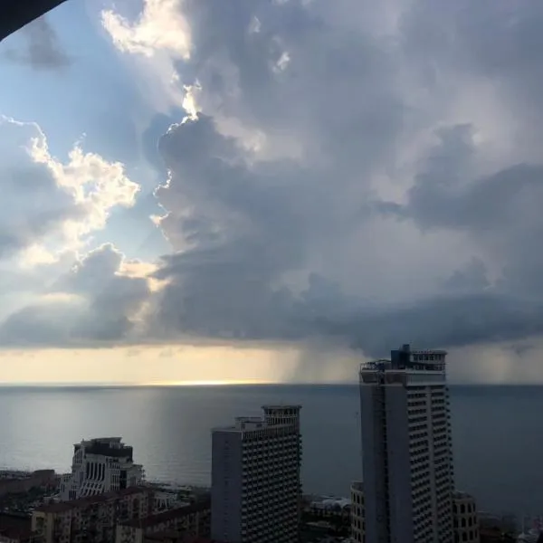 Pirosmani Mini Hotel, hotel in Batumi