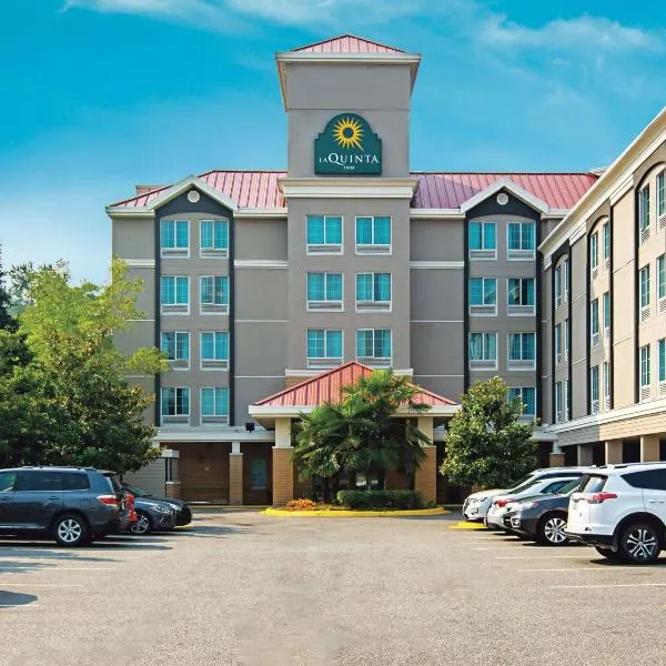 La Quinta Inn by Wyndham Vancouver Airport, khách sạn ở Richmond