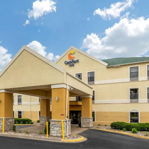 Comfort Inn Walcott near Davenport: Walcott şehrinde bir otel