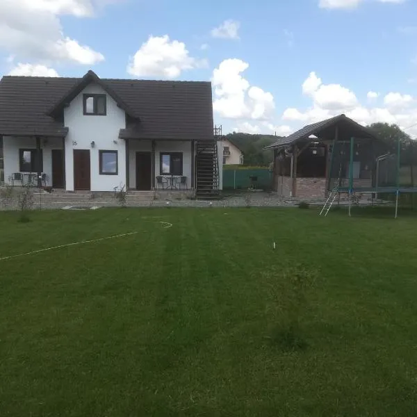 Casa Muskátli Vendégház, hotel v destinaci Sovata