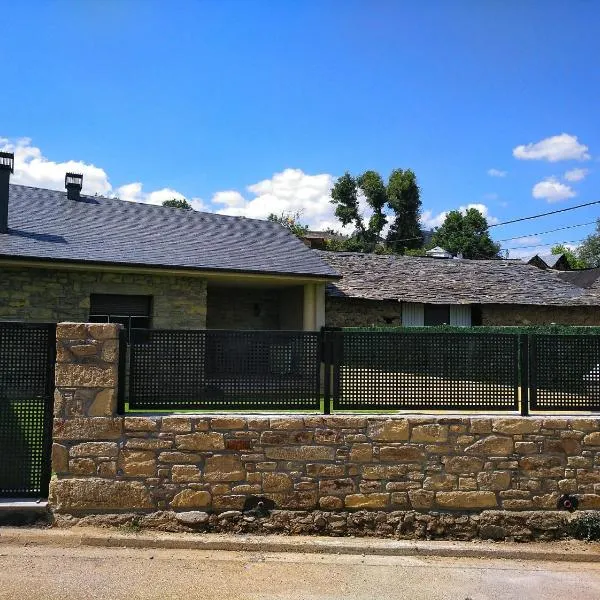 Casa rural El Gato Negro, hotel em San Martín de Castañeda