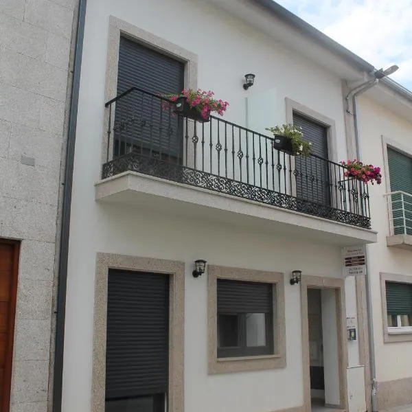 Residencial Kuarenta&Um, hotel v destinaci Barcelos
