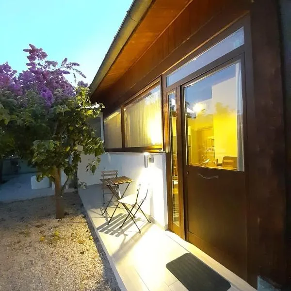 Una piccola casa al mare, hotel v destinácii San Domino