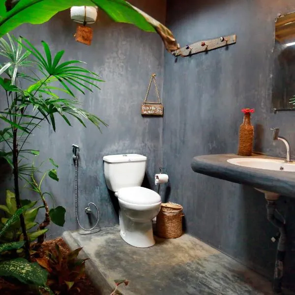 Chez Podi Surf Stay, hotel v Mirisse (jih)