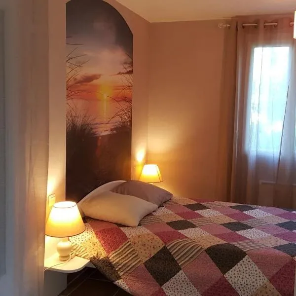 Appartement, classé 3 étoiles tout confort, piscine au sel, au calme pour un couple, hotel a Cahuzac-sur-Vère
