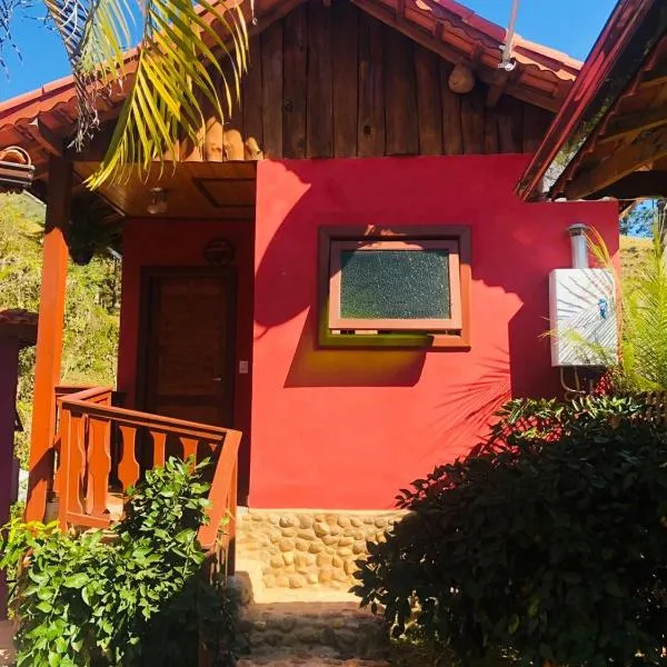 Pousada Pináles – hotel w mieście Visconde De Maua