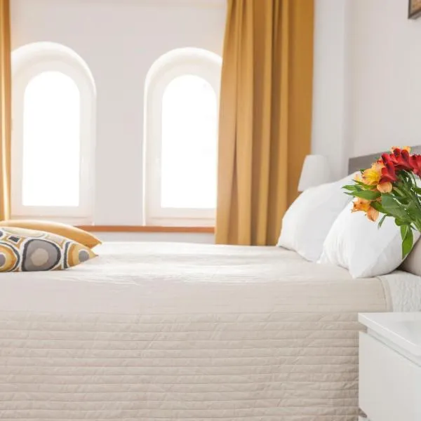 Apple Inn, hotel a Varsavia
